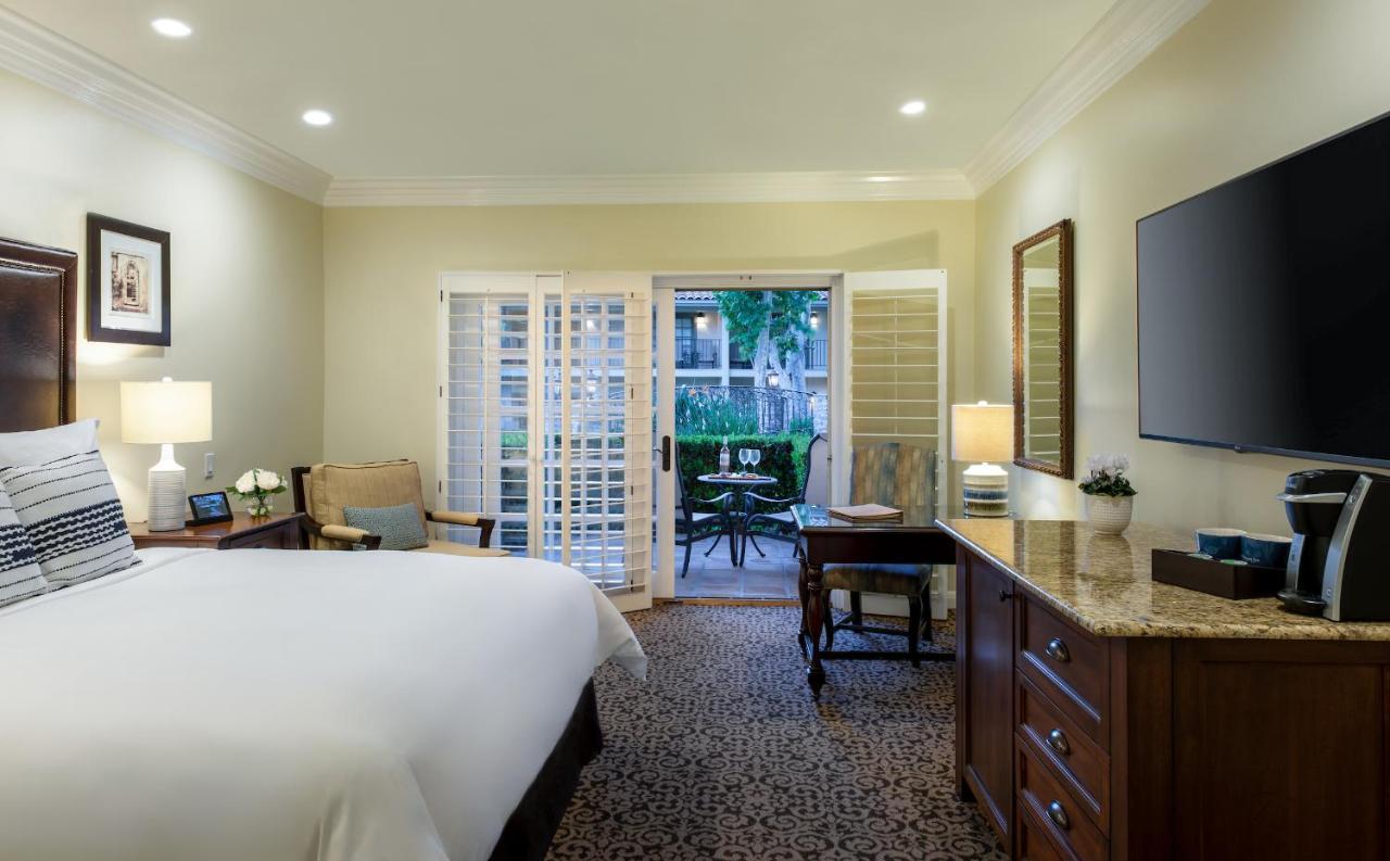 Westlake Village Inn Екстер'єр фото