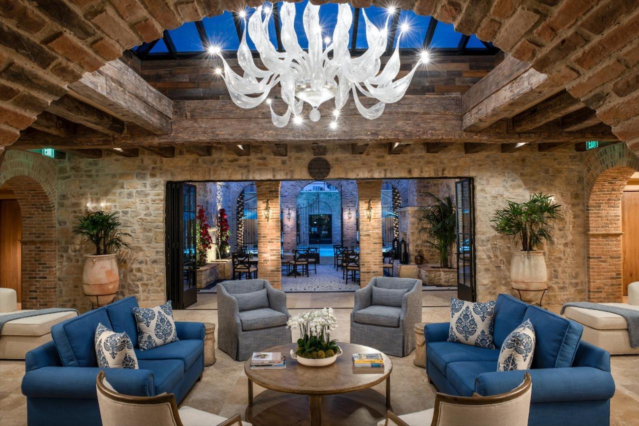 Westlake Village Inn Екстер'єр фото