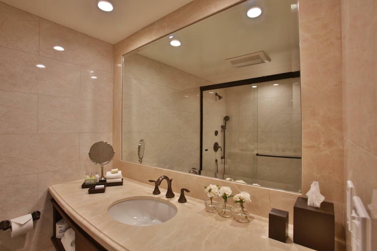 Westlake Village Inn Екстер'єр фото