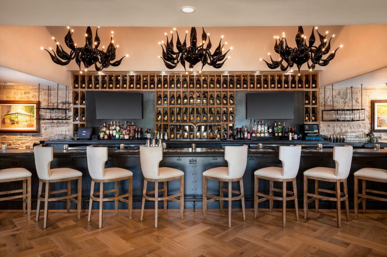 Westlake Village Inn Екстер'єр фото